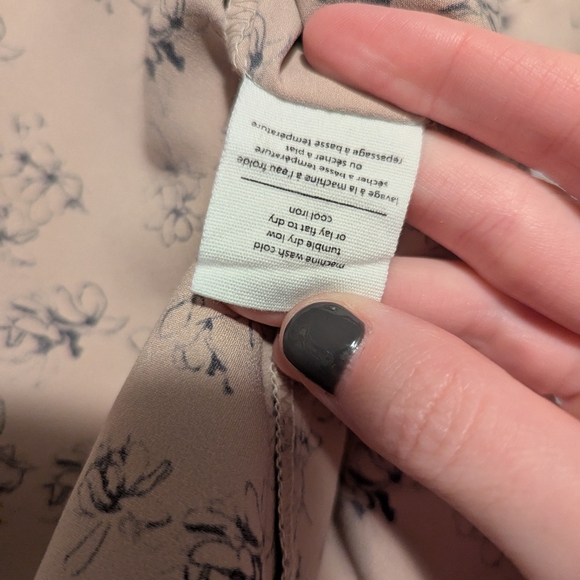 Oak and Fort Floral Wrap Top - Picture 7 of 7